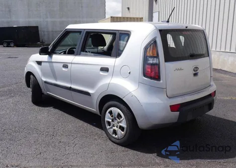 2010 Kia Soul из США, поврежденный, VIN KNDJT2A11A7703775